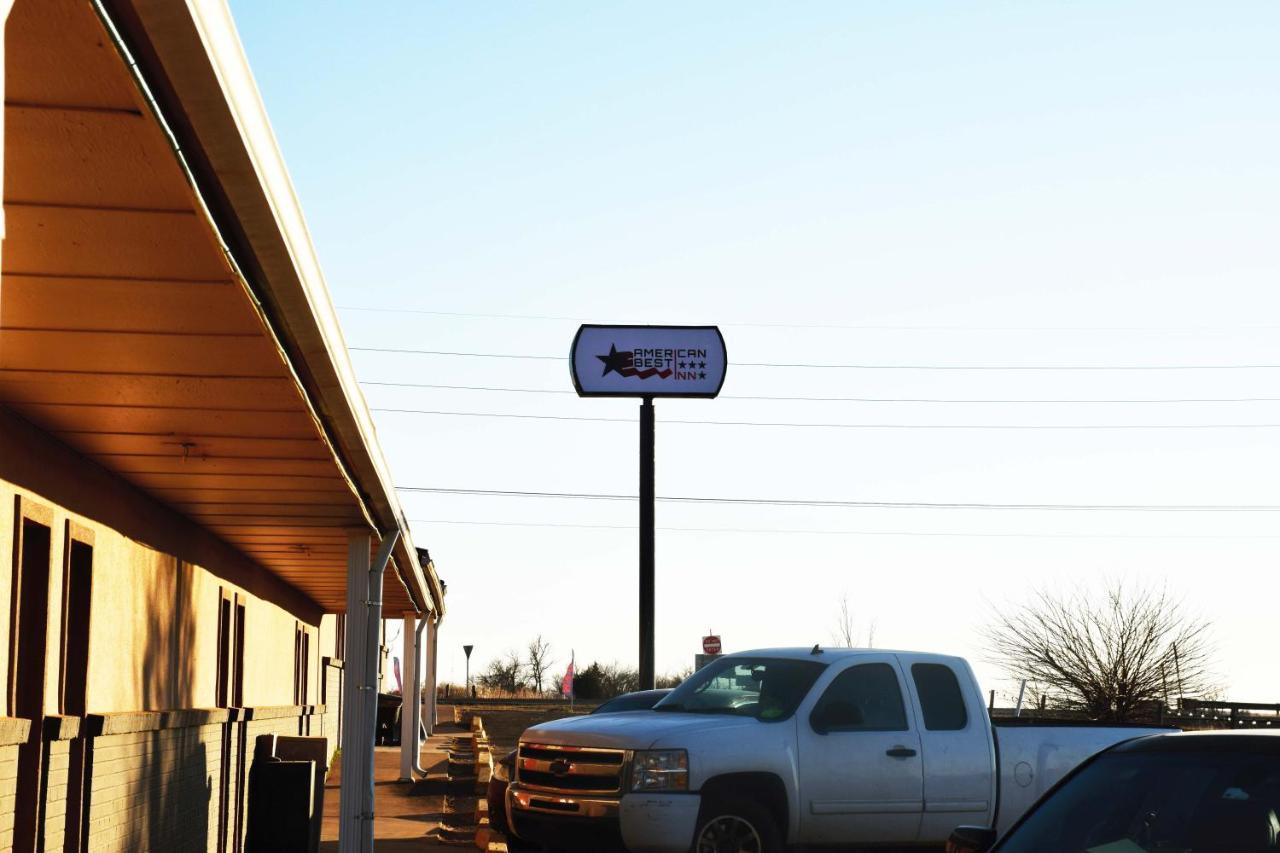 American Best Inn By Oyo I-35 Perry Near Lake Mcmurtry Exterior foto